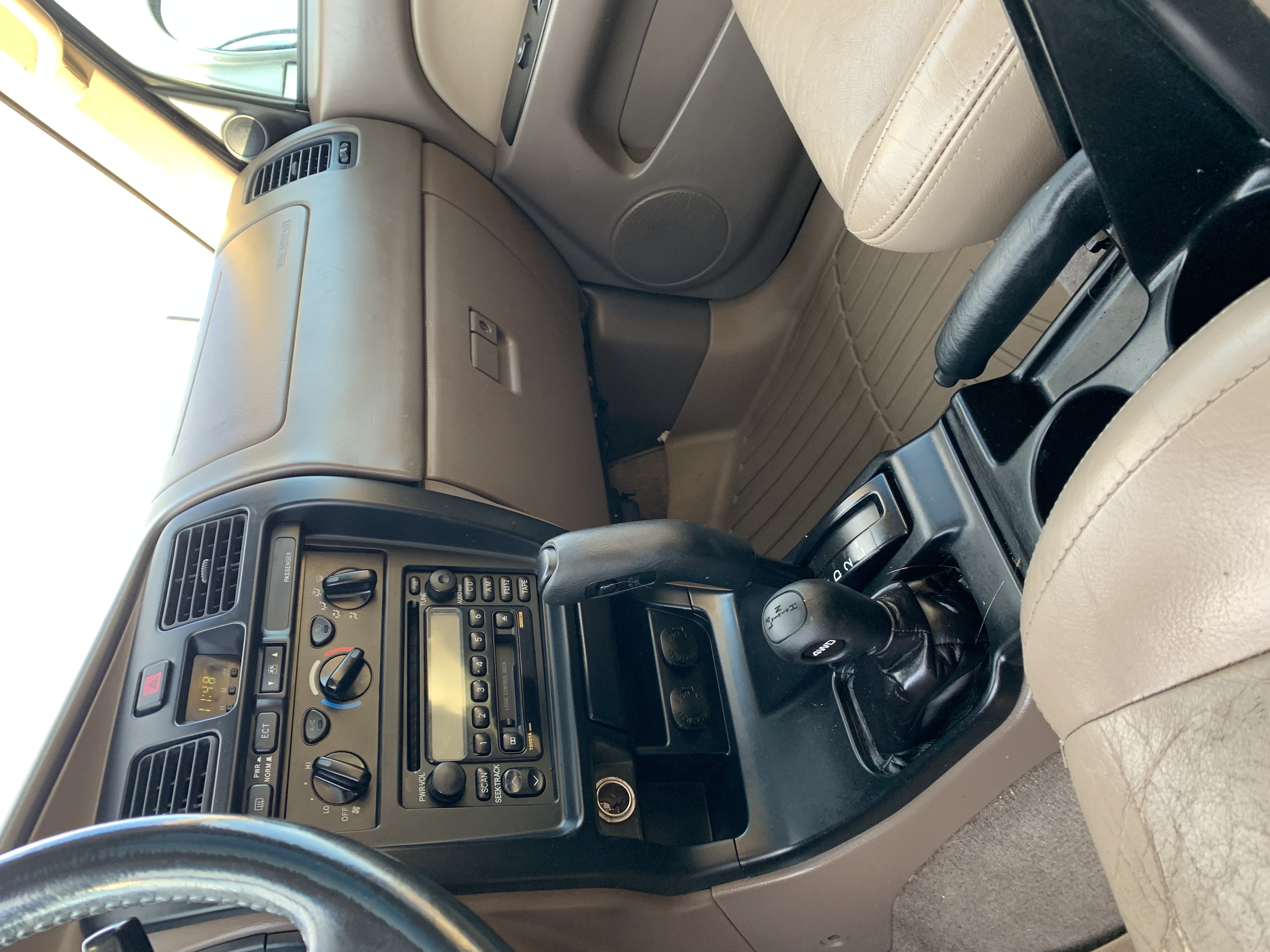 2002 Toyota 4Runner SR5 THIRD GENERATION - 3rd Gen 3.4L V6 4×4 - BEAUTIFUL - RUNS GREAT - HIGH MECHANICAL BASELINE - New Timing Belt, New Waterpump, New Head Gaskets, New Radiator, New Alternator, New Brakes, New Valve Cover Gaskets, New Wildpeak Tires, New Shocks, New Muffler / Exhaust, New HID Headlights, Frame is Clean and solid, Cleaned and Undercoated - MORE — photo 18